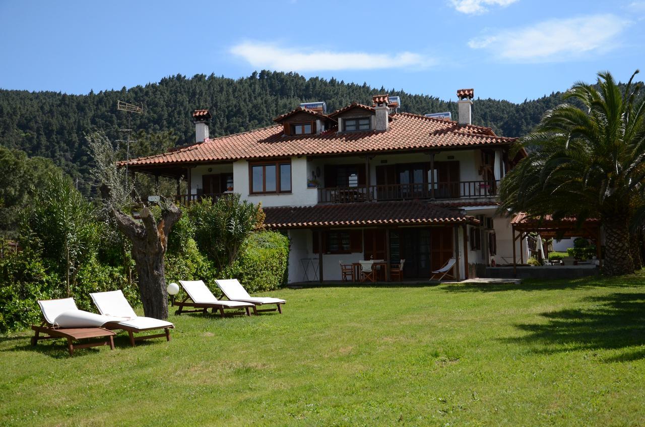 Filippos Resort By The Sea Vourvourou Exterior photo